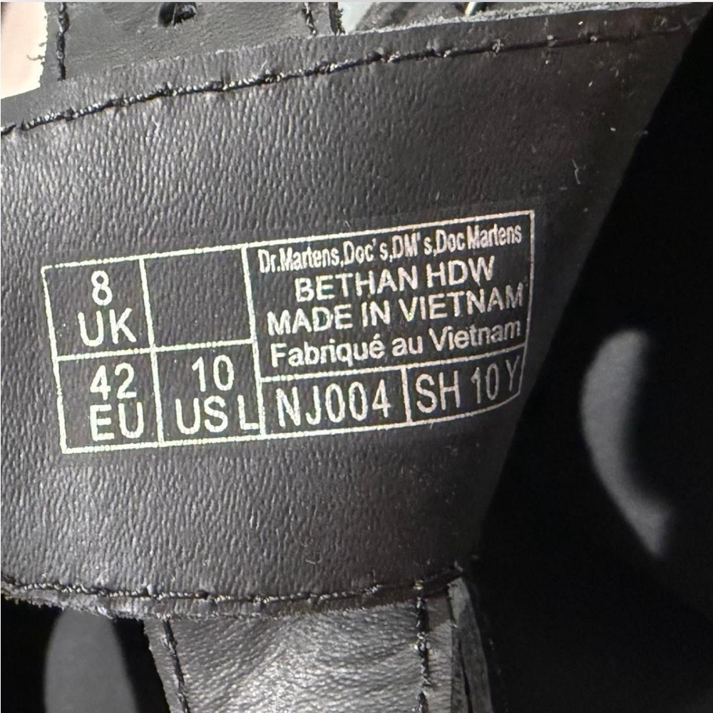 Dr. Martens Bethan Mary Jane Platform Piercing Shoes Leather New in Box Grunge - Picture 12 of 12